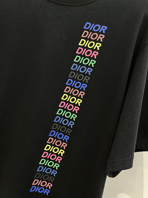 ディオールコピー  新しい虹のアルファベットの落書きプリント半袖Tシャツ