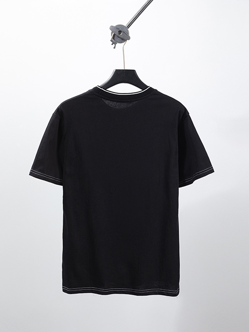 プラダコピー 新しい2色のポケットライン金属三角マーク半袖Tシャツ