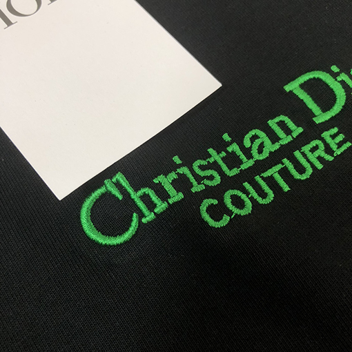 ディオールスーパーコピー ファッション刺繍ロゴ半袖Tシャツ