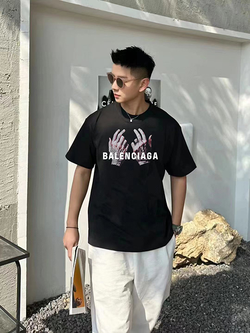 バレンシアガ 新作プリントラウンドネック半袖Tシャツ