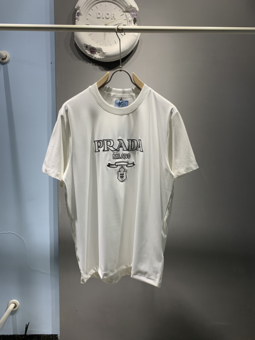 プラダ 新しい針織りステッチロゴ刺繍半袖Tシャツ