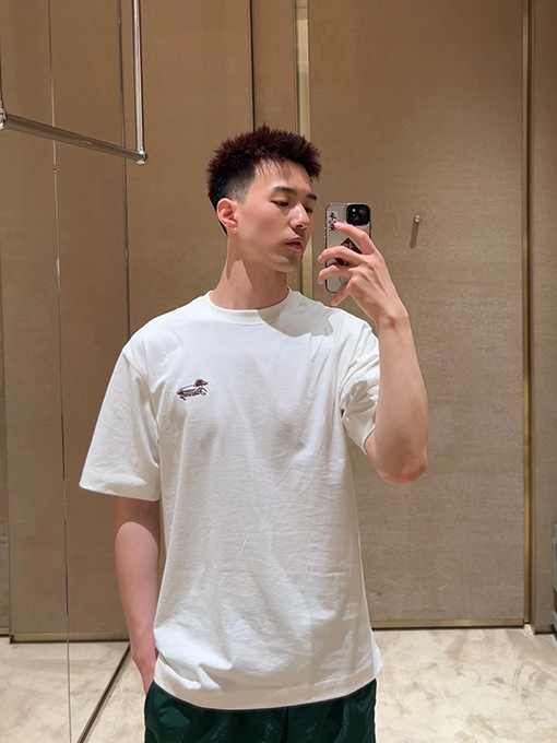 バーバリー 新しいアヒルの刺繍ラウンドネック半袖Tシャツ