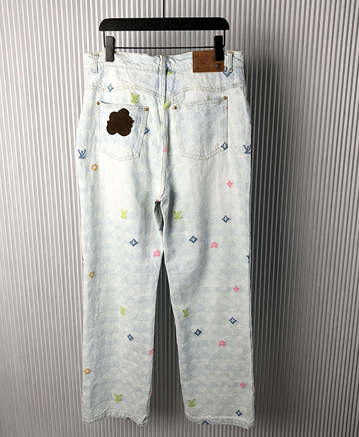 ルイヴィトンスーパーコピー 新しいカラフルな刺繍セット・ジーンズ