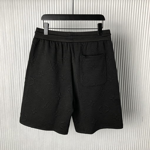ルイヴィトン 新しいフルロゴプリントパンツ