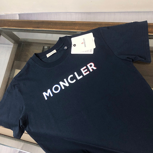 モンクレール ファッションメンズクルーネック半袖Tシャツ