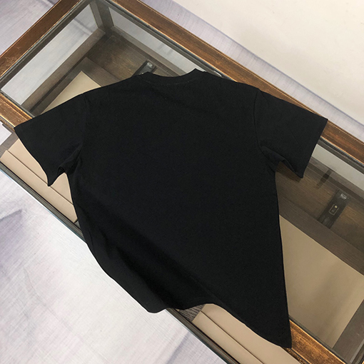 モンクレールコピー 立体ゴースト文字ロゴプリントカップルTシャツ