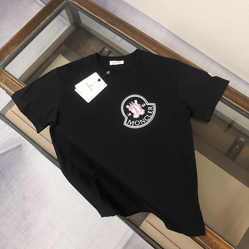モンクレール 新しいロゴプリントラウンドネック半袖Tシャツ