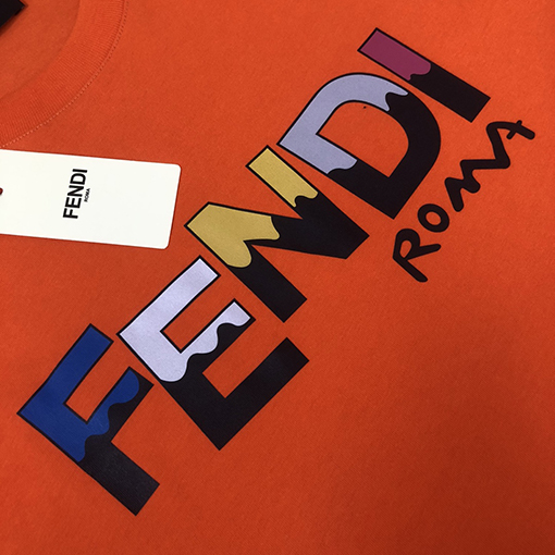 フェンディ カジュアルカジュアルラウンドネック半袖Tシャツ
