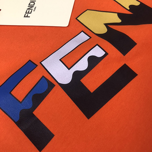 フェンディ カジュアルカジュアルラウンドネック半袖Tシャツ