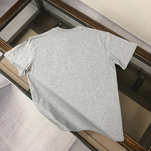 モンクレール 新しいドラゴン年賀状ラウンドネック半袖Tシャツ