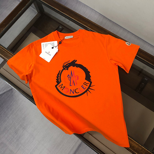モンクレール 新しいドラゴン年賀状ラウンドネック半袖Tシャツ