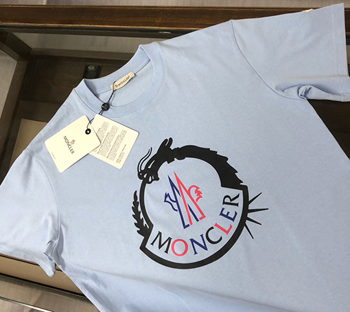 モンクレール 新しいドラゴン年賀状ラウンドネック半袖Tシャツ