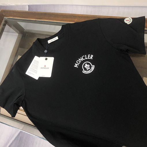 モンクレールスーパーコピー カップルかっこいいカップルTシャツ