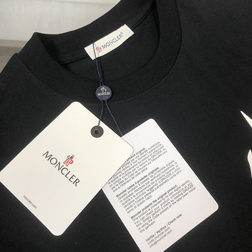モンクレール 新しいカップルのラウンドネック半袖Tシャツ