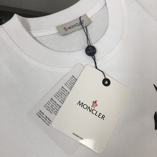 モンクレール 新しいカップルのラウンドネック半袖Tシャツ