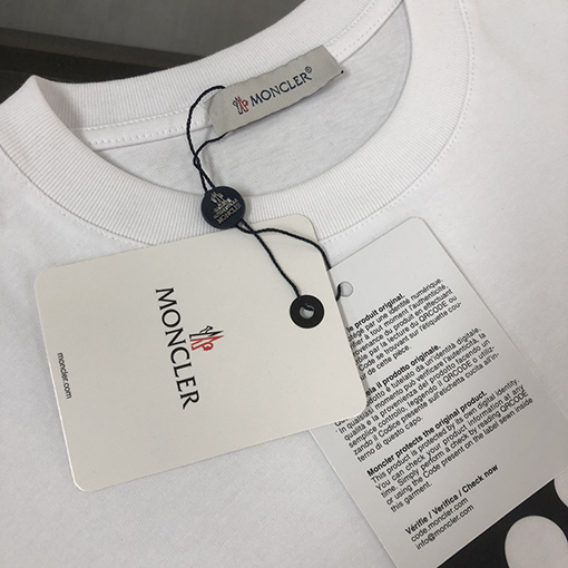 モンクレール アルファベットロゴプリントクルーネック半袖Tシャツ