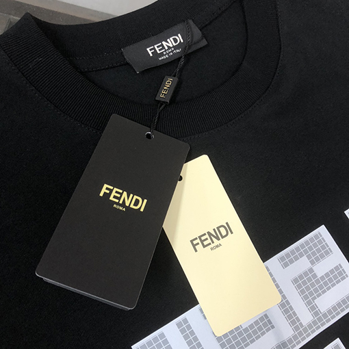 フェンディコピー スタイリッシュなラウンドネック半袖カップルTシャツ