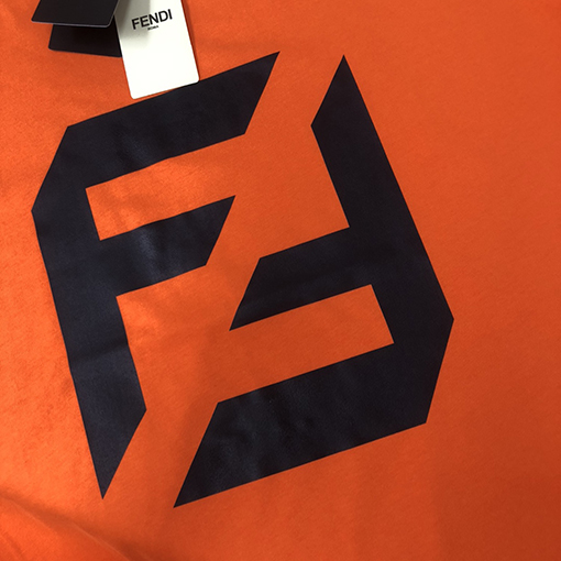 フェンディコピー スタイリッシュで個性的なカップルTシャツ