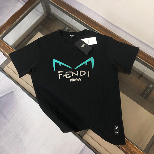 フェンディ クラシックなモンスターラウンドネックTシャツ