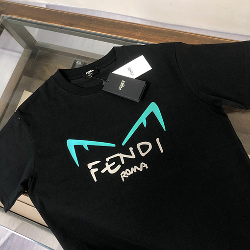 フェンディ クラシックなモンスターラウンドネックTシャツ