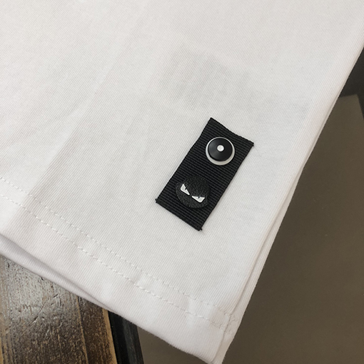 フェンディ クラシックなモンスターラウンドネックTシャツ