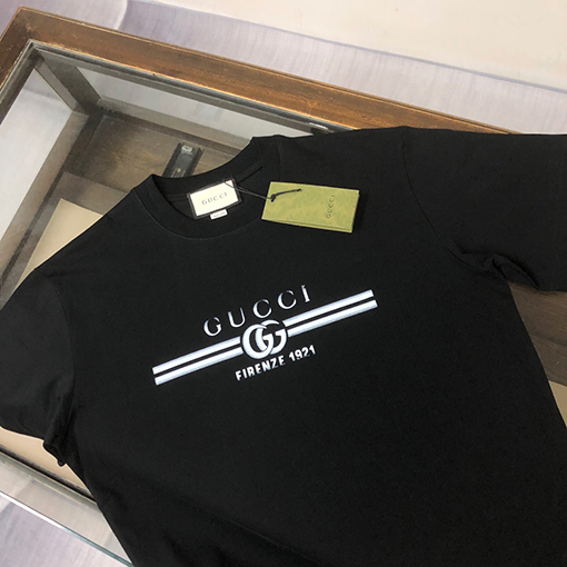 グッチコピー 新しいカップルのラウンドネック半袖Tシャツ