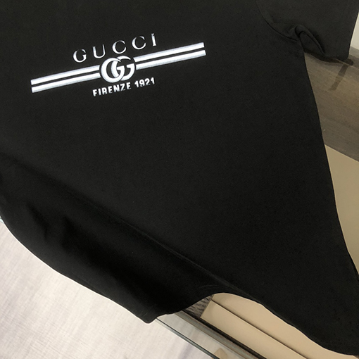 グッチコピー 新しいカップルのラウンドネック半袖Tシャツ