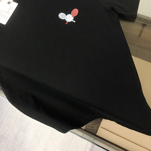 モンクレールスーパーコピー ロゴプリントラウンドネックTシャツ