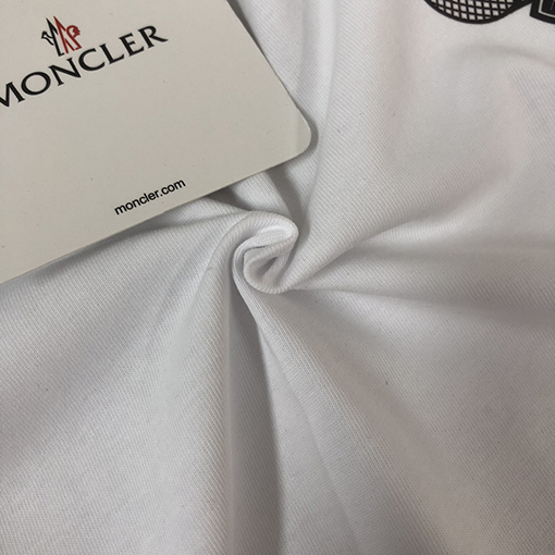 モンクレールスーパーコピー ロゴプリントラウンドネックTシャツ