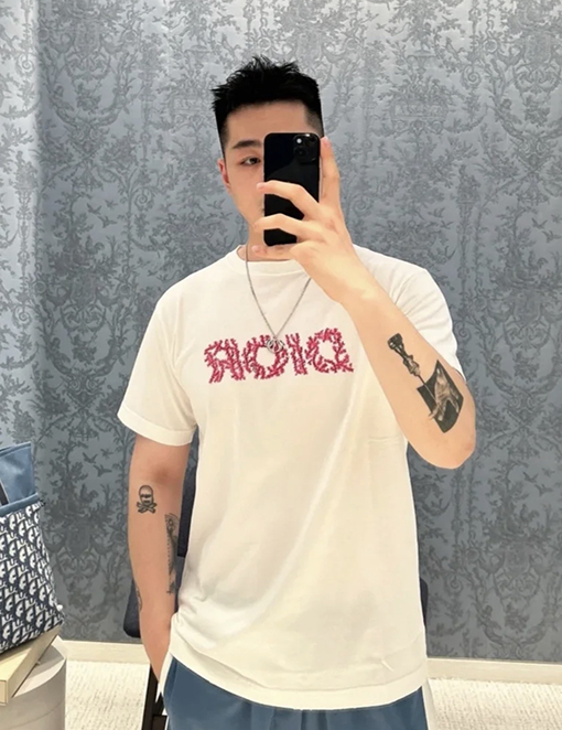 ディオールコピー  限定アルファベット半袖Tシャツ