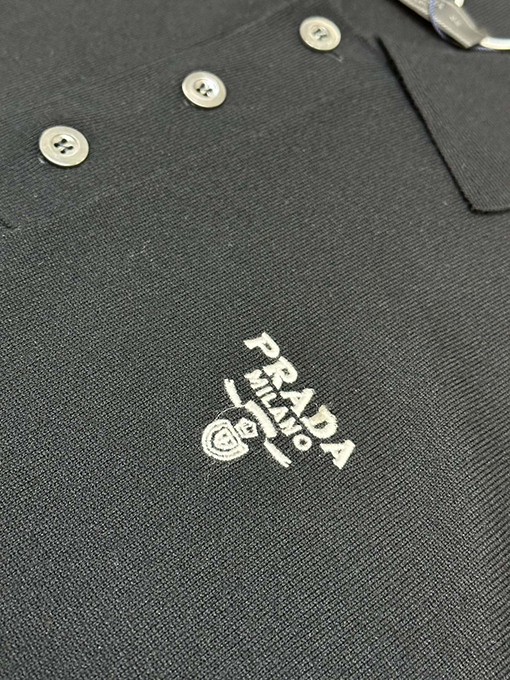 プラダ 刺繍ラペルポロ半袖Tシャツ