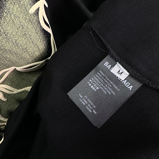 バレンシアガ 新しい発泡蝶アルファベットカップル半袖Tシャツ