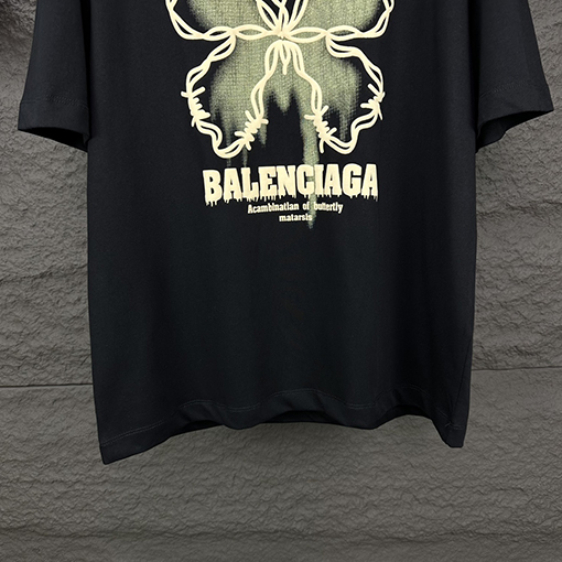 バレンシアガ 新しい発泡蝶アルファベットカップル半袖Tシャツ