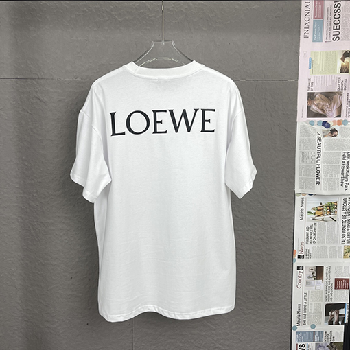 ロエベコピー 職人技天地展示会シリーズ工具皮袋半袖Tシャツ