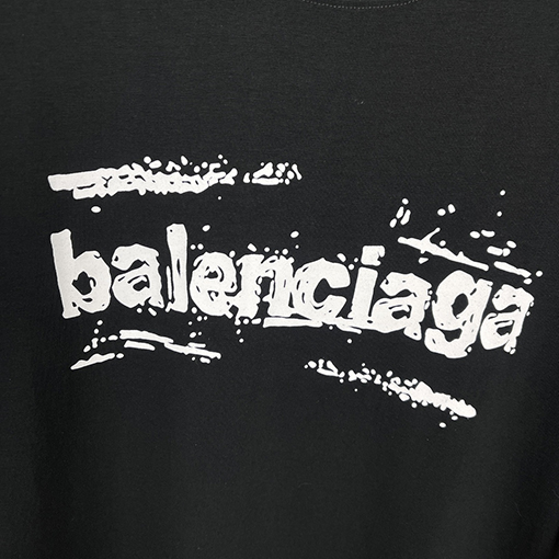 バレンシアガ クラシックプリントロゴ半袖Tシャツ