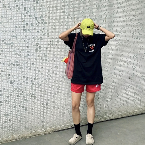 STUSSY X DAVIDコラボSS 24 CARSON DO YOUR THANG TEE女性柄Tシャツ
