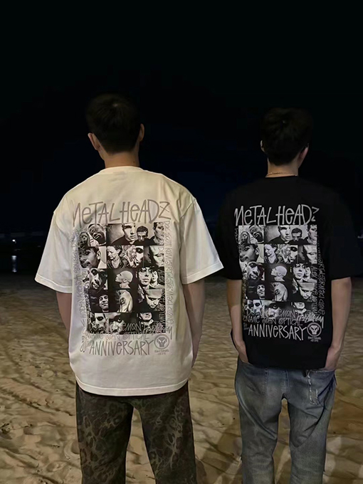 STUSSY X GOLDIE METALHEADZ SS 24コラボTEE 3 M反射ブラックバンドキャラクターTシャツ