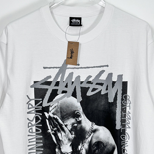 STUSSY X GOLDIE METALHEADZ SS 24コラボTEE 3 M反射ブラックバンドキャラクターTシャツ