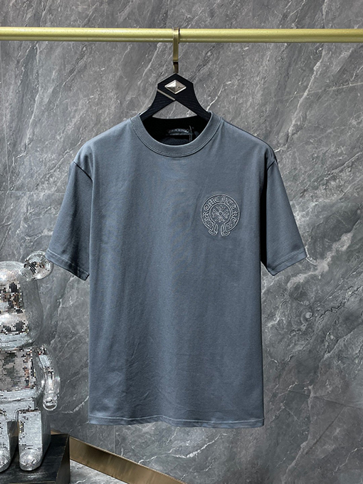 クロムハーツ 刺繍ホースシュークロス梵字ロゴTシャツ