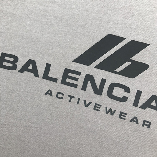 バレンシアガスーパーコピー 新しいIDホットシルバープリントラウンドネック半袖Tシャツ