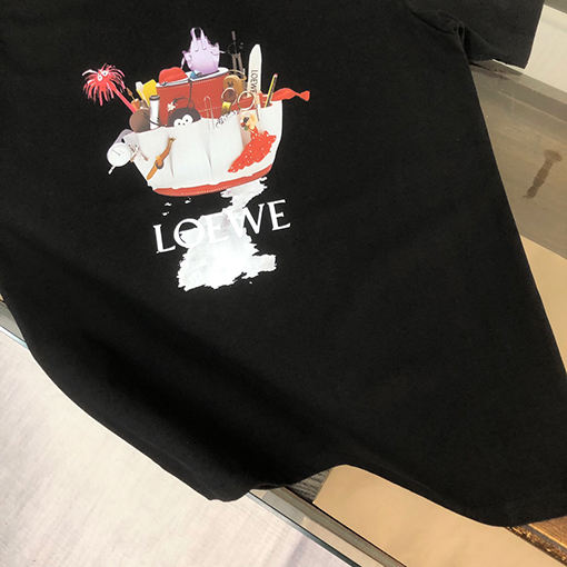 ロエベ シンプルでかっこいい半袖Tシャツ