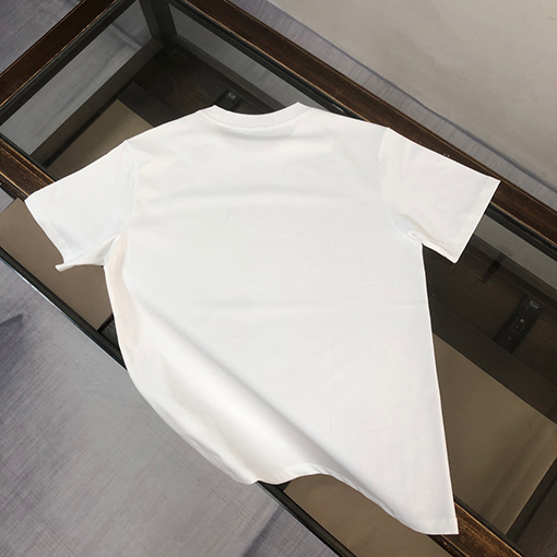 ロエベ  シンプルでかっこいい半袖Tシャツ