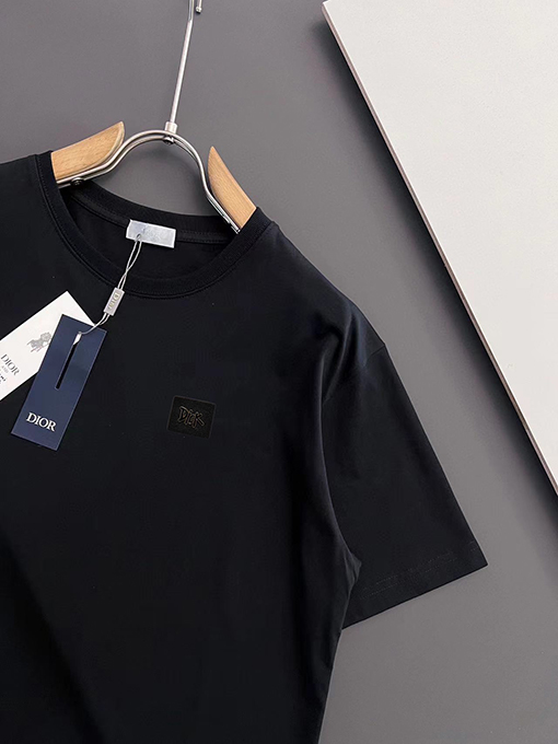 ディオール  胸の手作りロゴ半袖Tシャツ