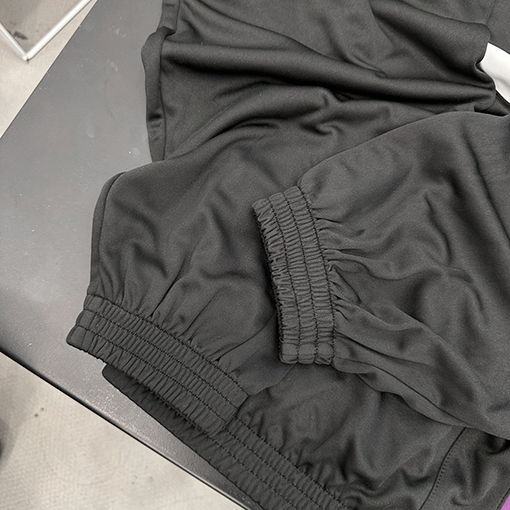 バレンシアガ  3 B新しいスーツパンツ