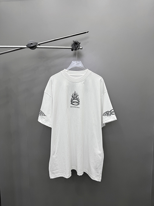 バレンシアガコピー  ダブルリング炎半袖新しいTシャツ
