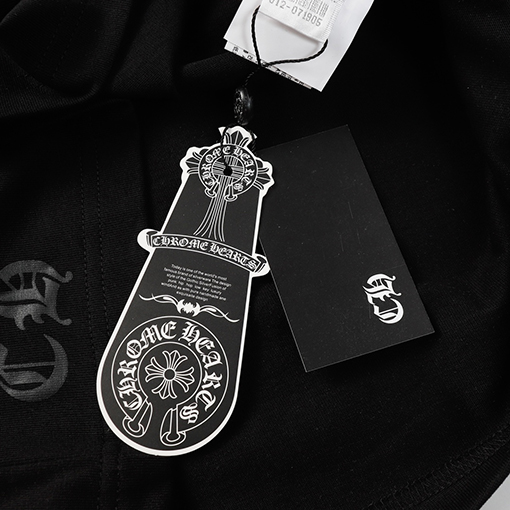 クロムハーツスーパーコピー ホースシュー ペイント クロス Tシャツ
