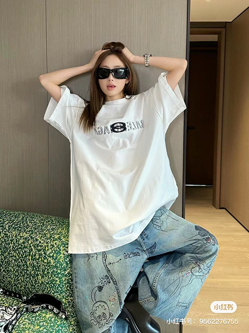 バレンシアガ ダブルリングロゴ刺繍半袖Tシャツ