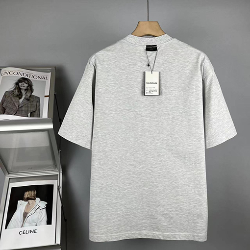 バレンシアガ ダブルリングロゴ刺繍半袖Tシャツ