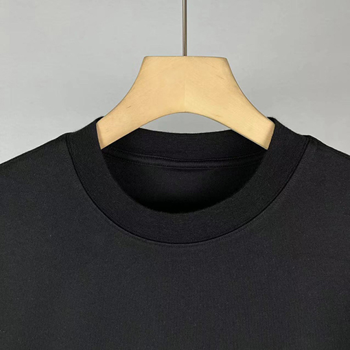 バレンシアガ ダブルリングロゴ刺繍半袖Tシャツ