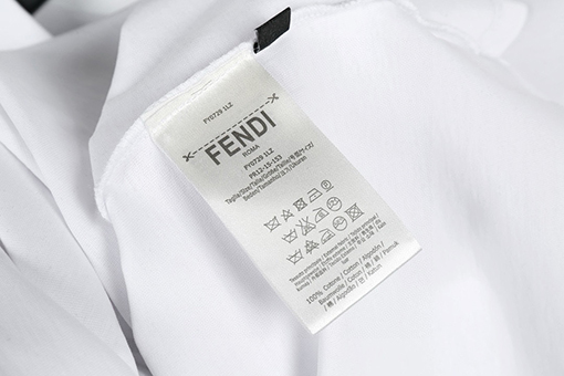 フェンディ ファッションクルーネック半袖Tシャツ